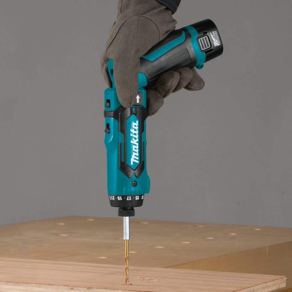 image:imageMakita DF012DSE 72V LithiumIon Cordless 14 Hex DriverDrill Kit with AutoStop ClutchHex DriverDrill Kit