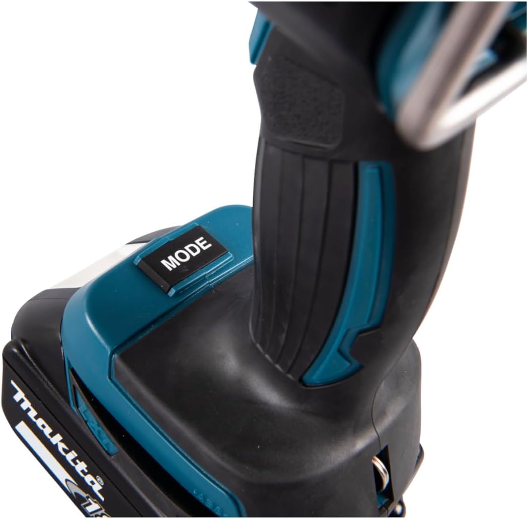 image:imageMakita DML812 18V LXT LithiumIon Cordless LED FlashlightSpotlight Light OnlyTeal
