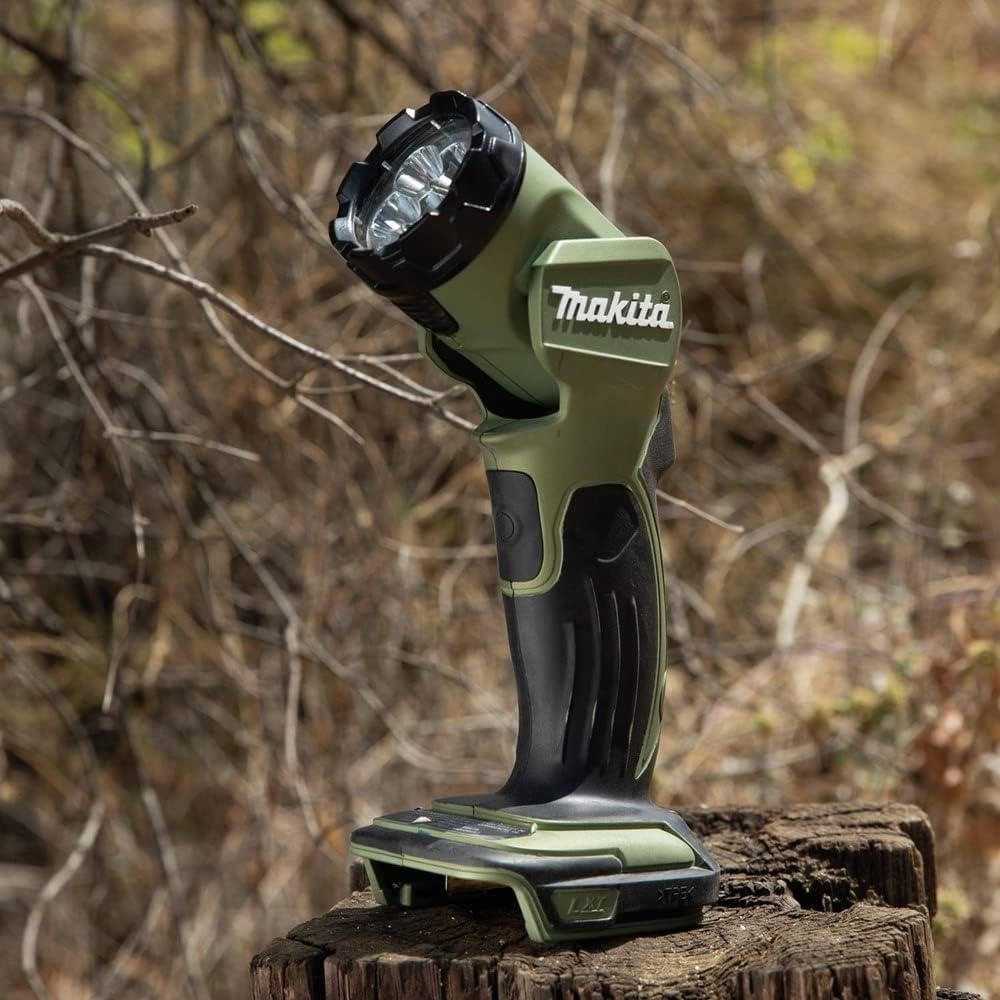 image:imageMakita DML815 18V LXT LithiumIon Cordless LED Flashlight Flashlight OnlyCamo Green