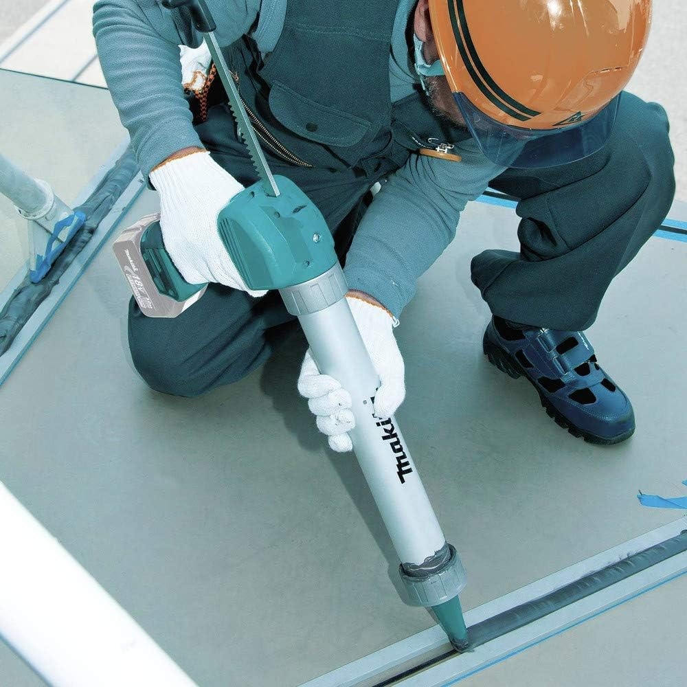 image:imageMakita GC01ZB 12V max CXT LithiumIon Cordless 20 oz Barrel Style Caulk and Adhesive Gun Tool Only