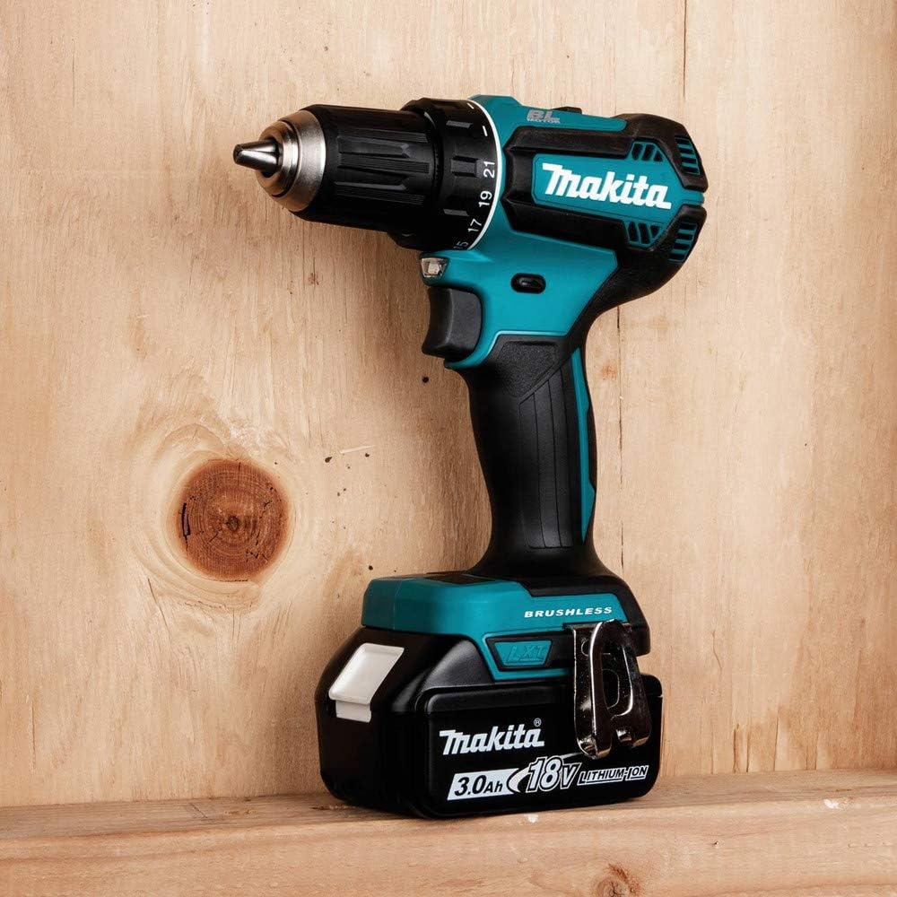 image:imageMakita XFD131 18V LXT LithiumIon Brushless Cordless 12 DriverDrill Kit 30Ah Variable SpeedKit