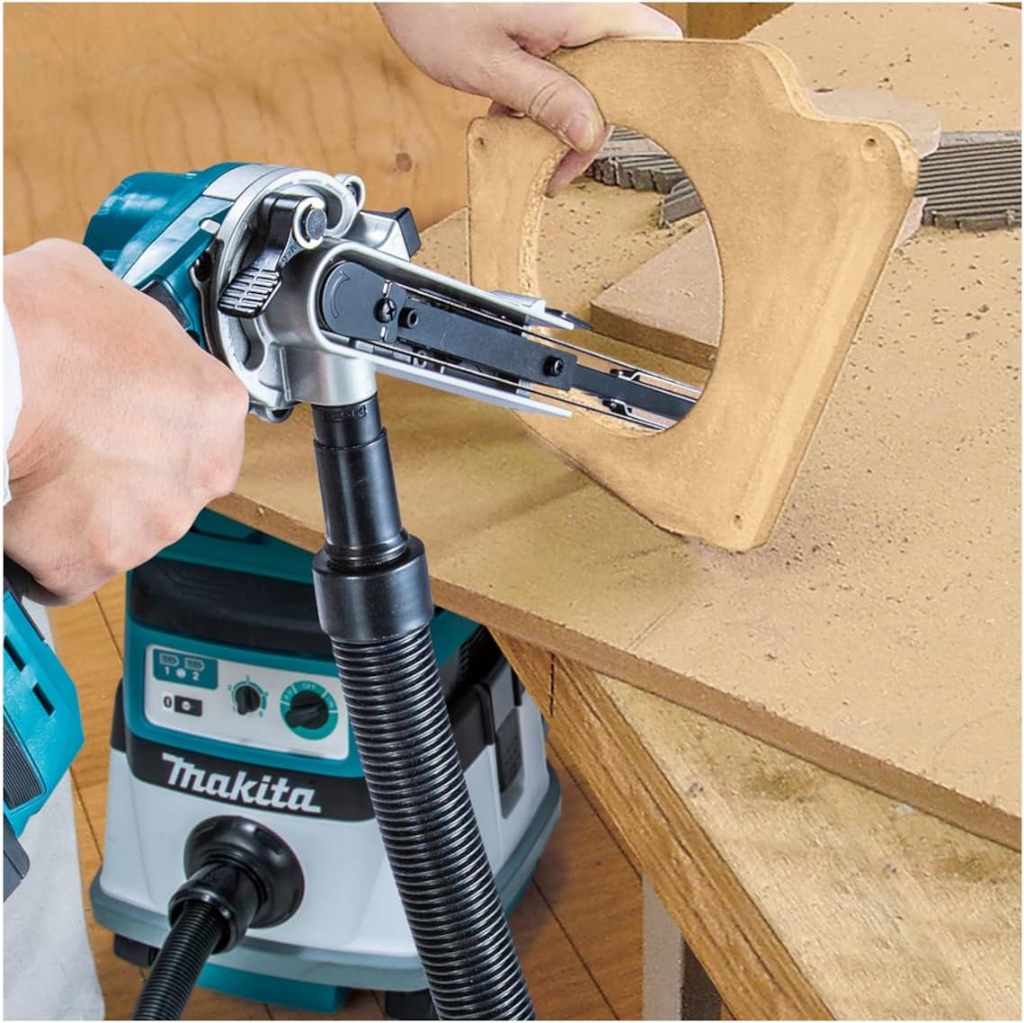 image:imageMakita 1226528 Dust Extracting Attachment 9032