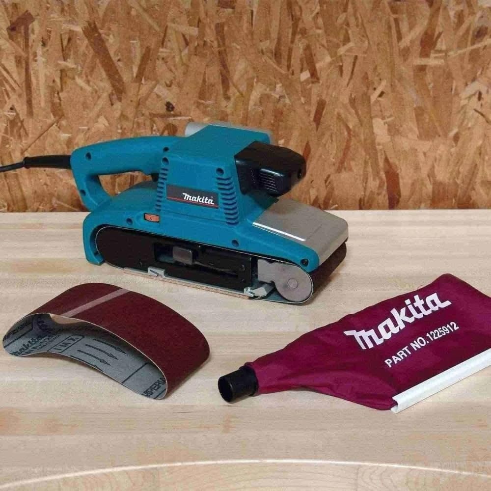 image:imageMakita 9404 4 x 24 Belt Sander with Variable Speed Blue
