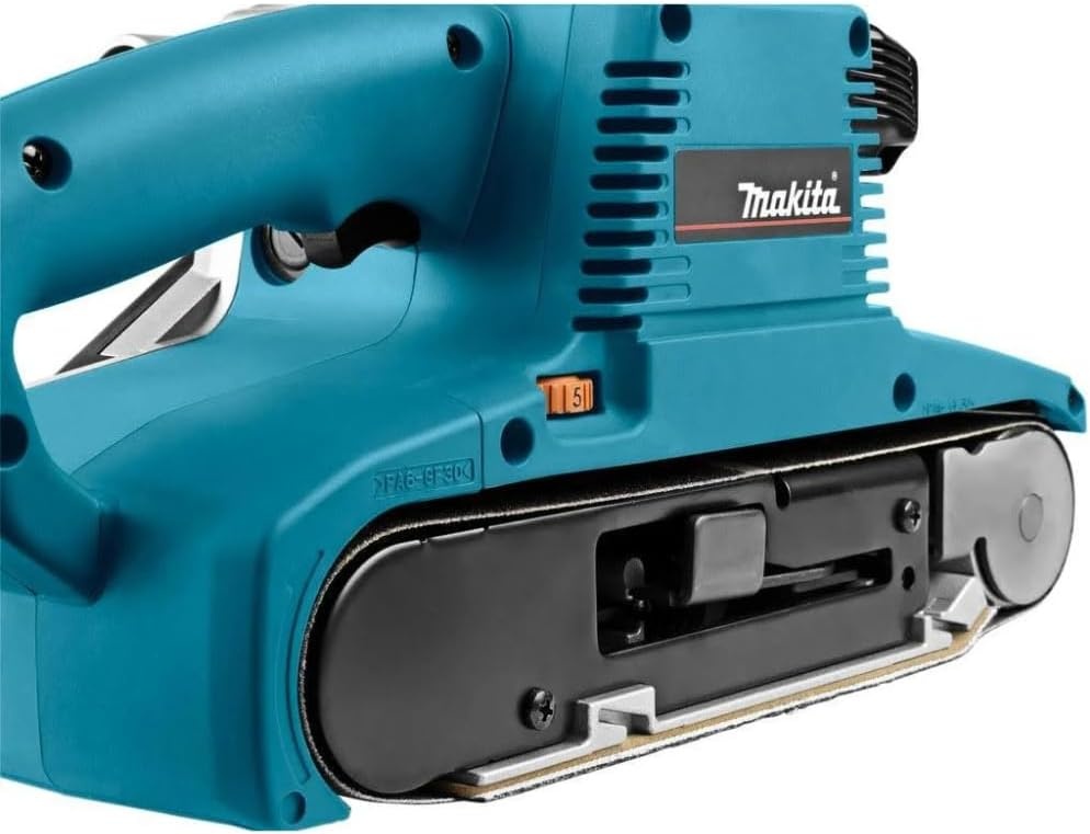 image:imageMakita 9404 4 x 24 Belt Sander with Variable Speed Blue