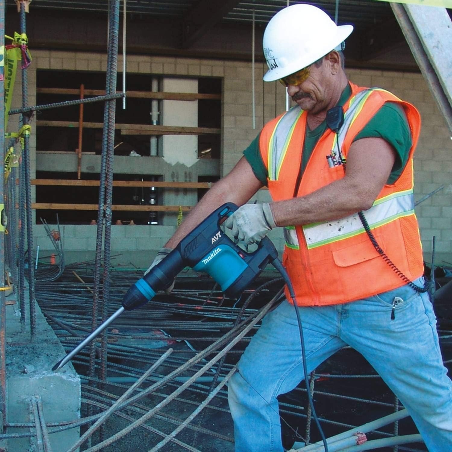 image:imageMakita HM0871C 12 lb AVT Demolition Hammer accepts SDSMAX bits