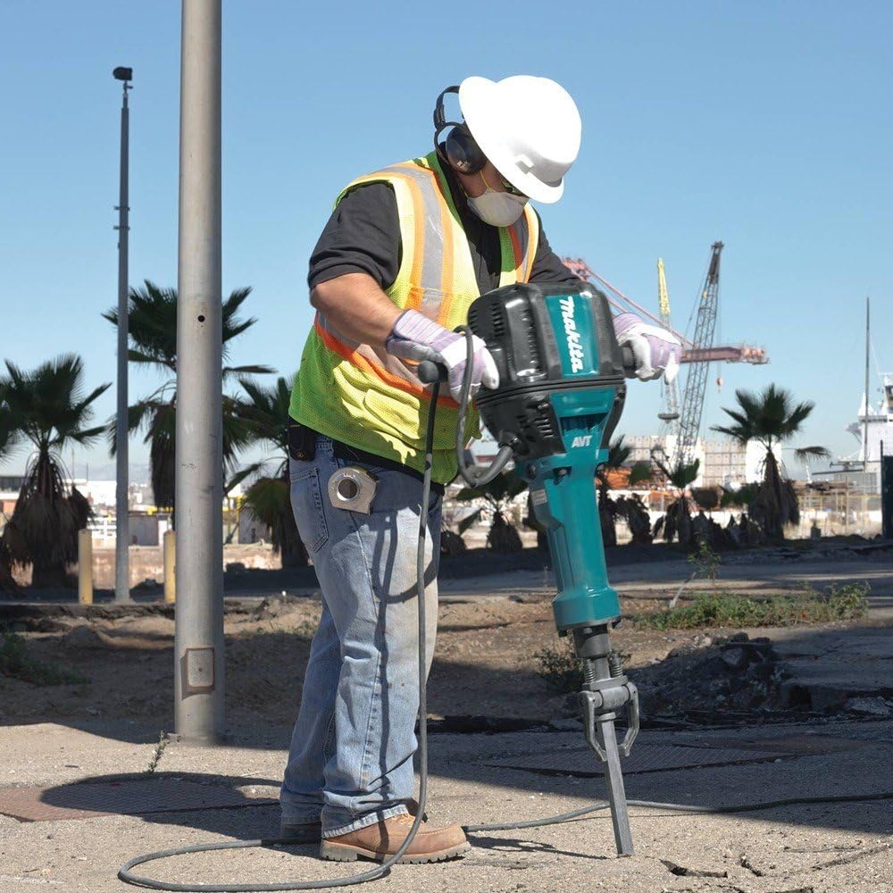 image:imageMakita HM1812X3 70 Advanced AVT Breaker Hammer with 118 Hex 4Piece Steel Set and Premium Cart 70 lbBreaker Hammer