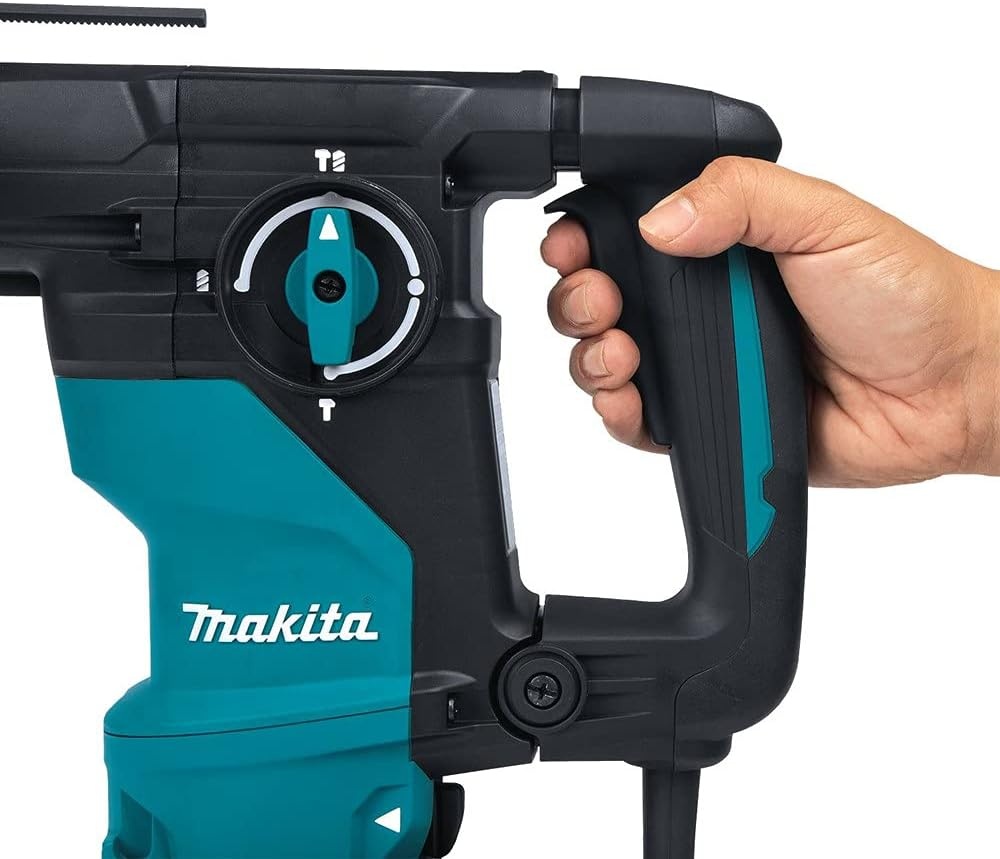 image:imageMakita HR3001CK 1316 Rotary Hammer accepts SDSPLUS bits LShapeRotary Hammer