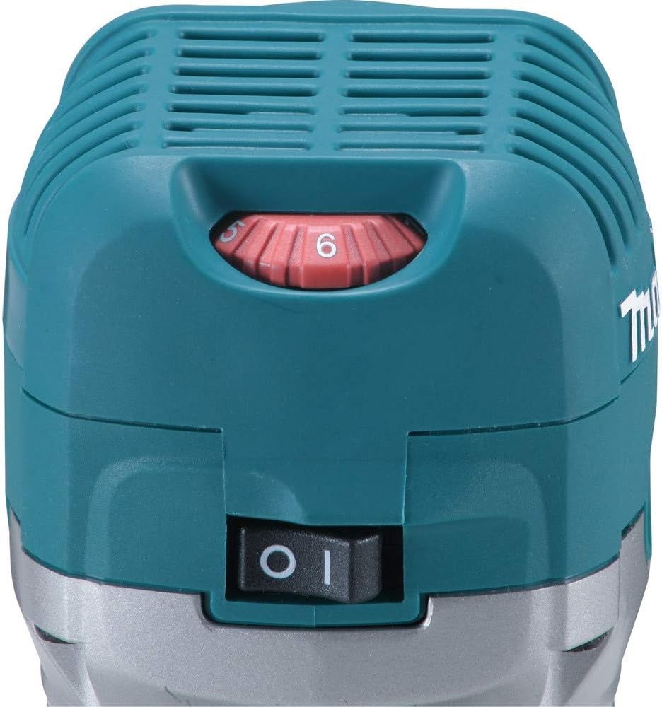 image:imageMakita RT0701CX7 114 HP Compact Router KitOne Size