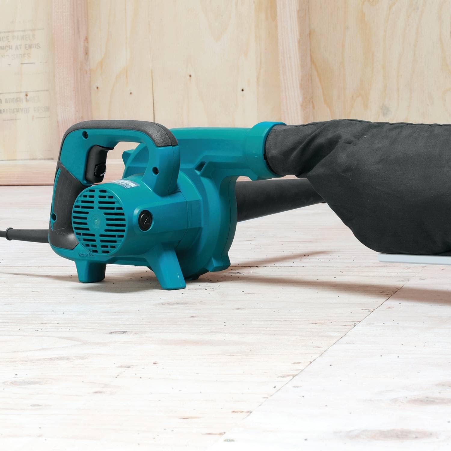 image:imageMakita UB1103 Blower