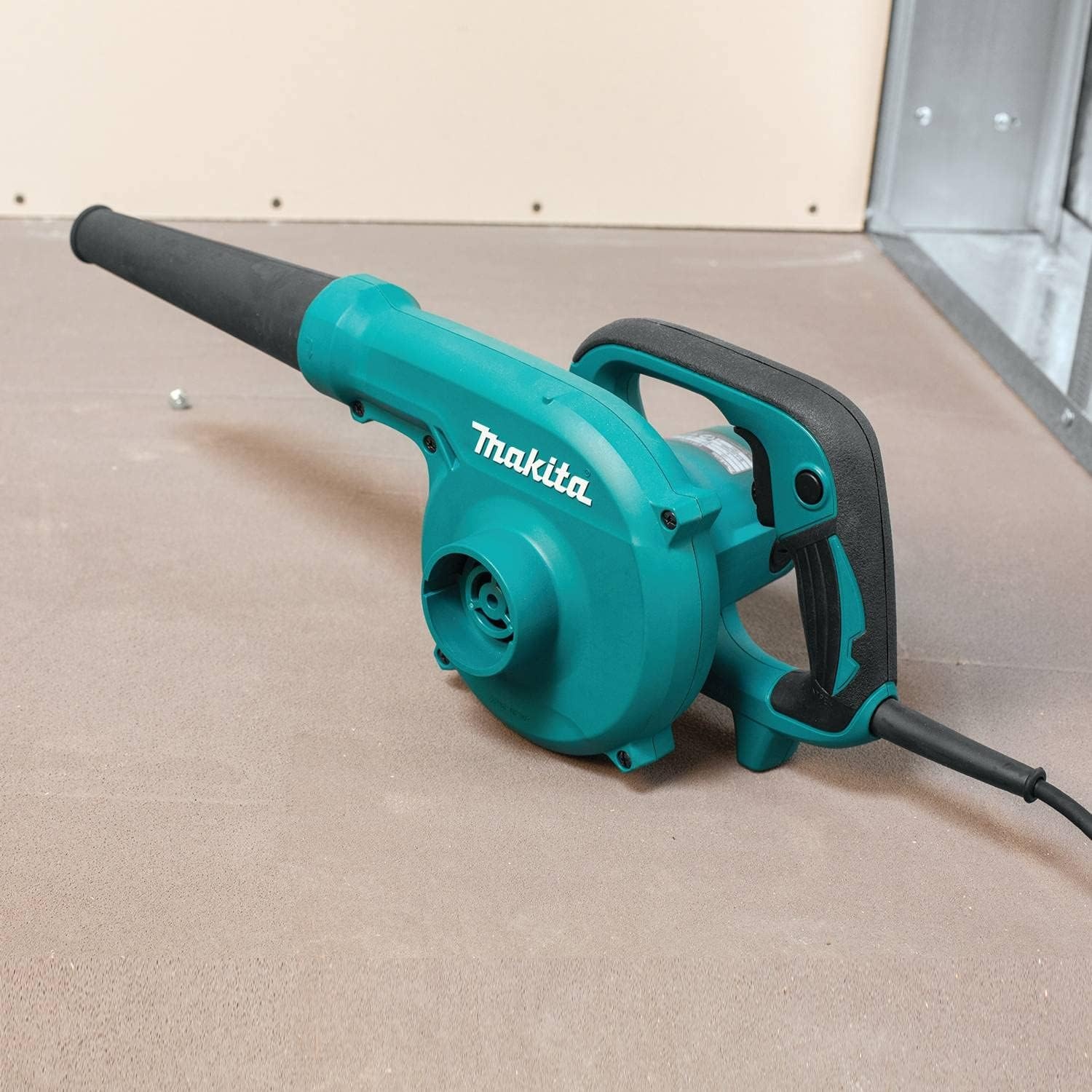 image:imageMakita UB1103 Blower