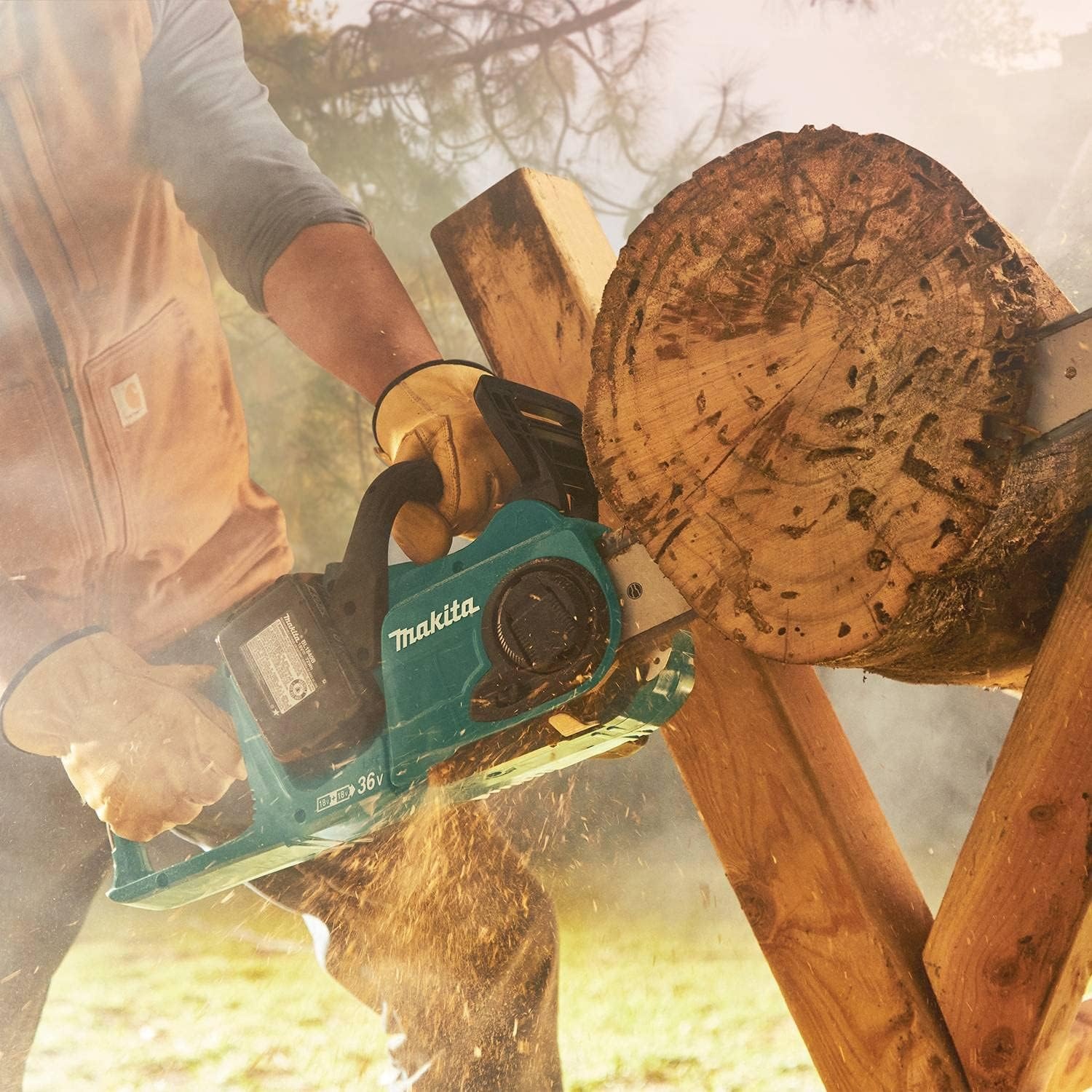 image:imageMakita XCU04PT LXT LithiumIon Brushless Cordless 16 Chain Saw Kit 50AhChain Saw Kit Two 40Ah Batteries