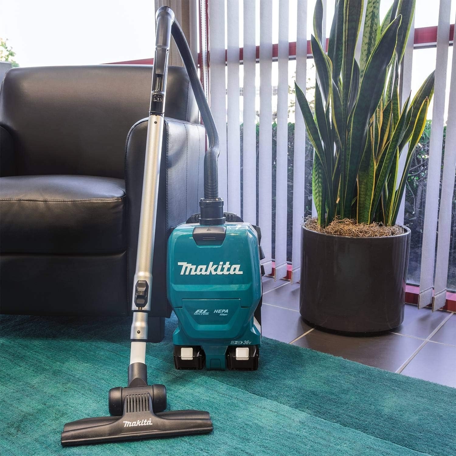 image:imageMakita XCV09PT 18V X2 LXT LithiumIon 36V Brushless Cordless 12 Gallon HEPA Filter Backpack Dry Vacuum Kit 50Ah