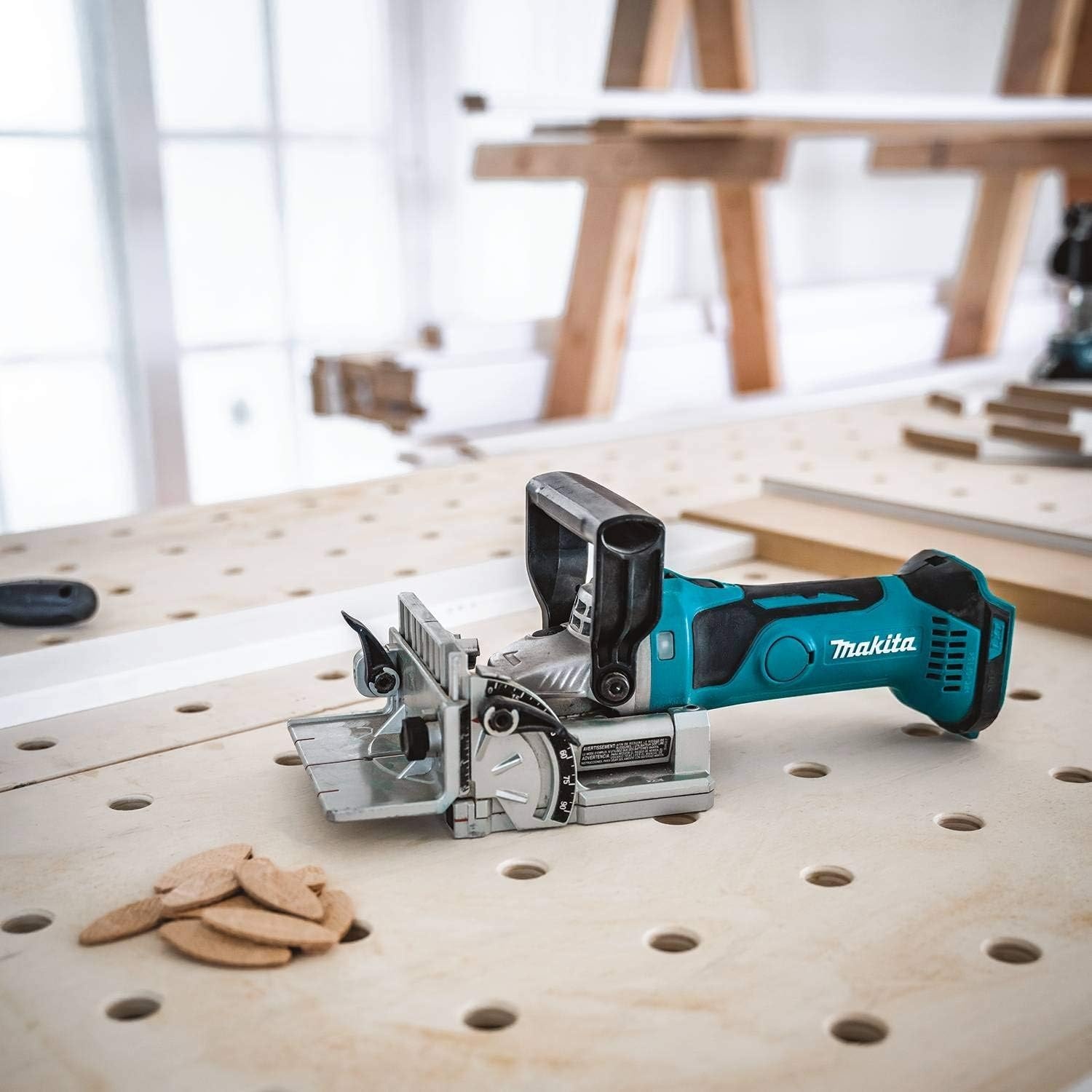 image:imageMakita XJP03Z 18V LXT LithiumIon Cordless Plate JoinerPlate Joiner