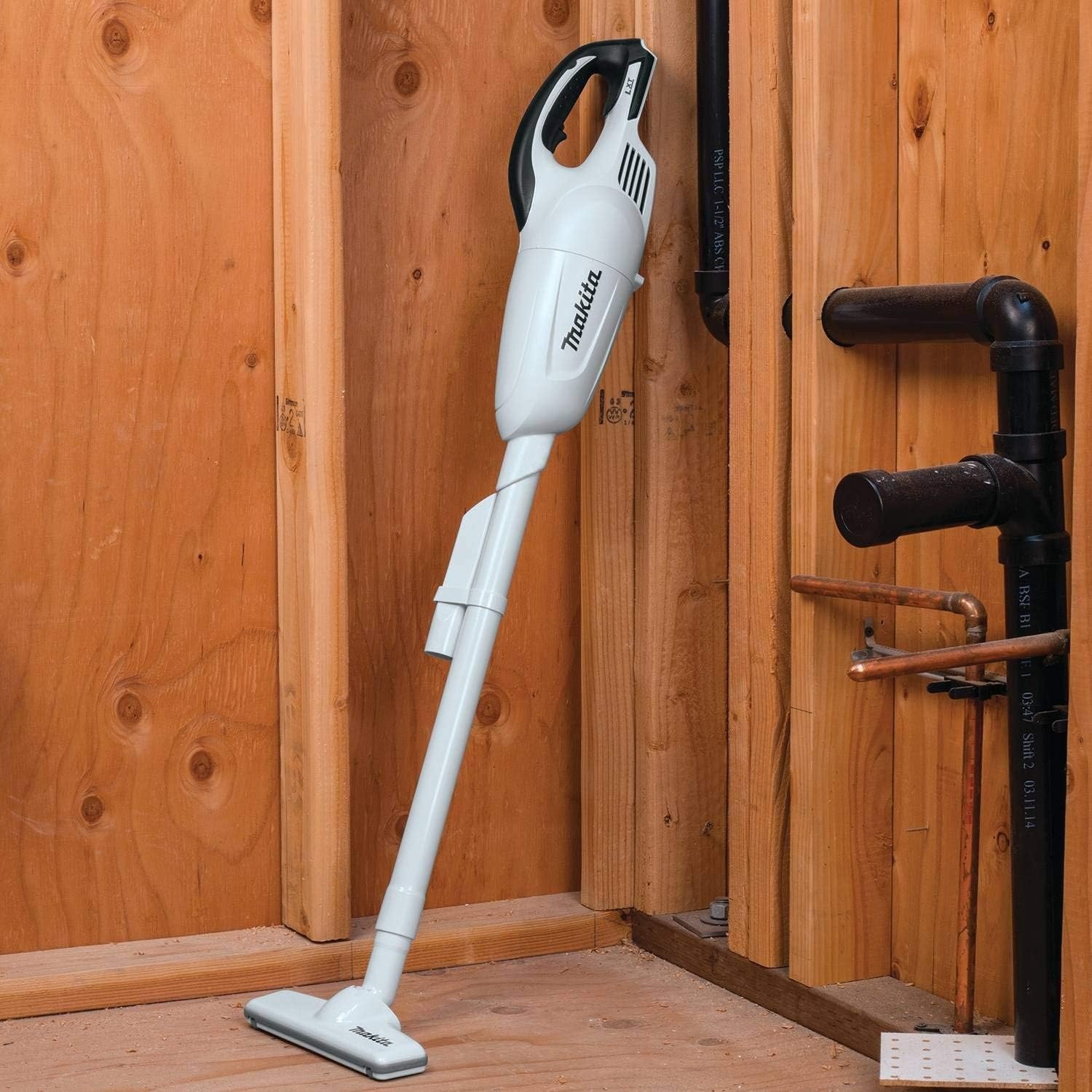 image:imageMakita XLC02ZW 18V LXT LithiumIon Compact Cordless Vacuum Tool Only WhiteBare Tool
