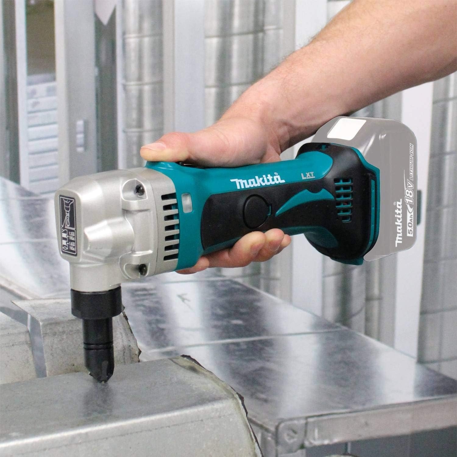 image:imageMakita XNJ01Z 18V LXT LithiumIon Cordless 16 Gauge Nibbler Tool OnlyBare Tool