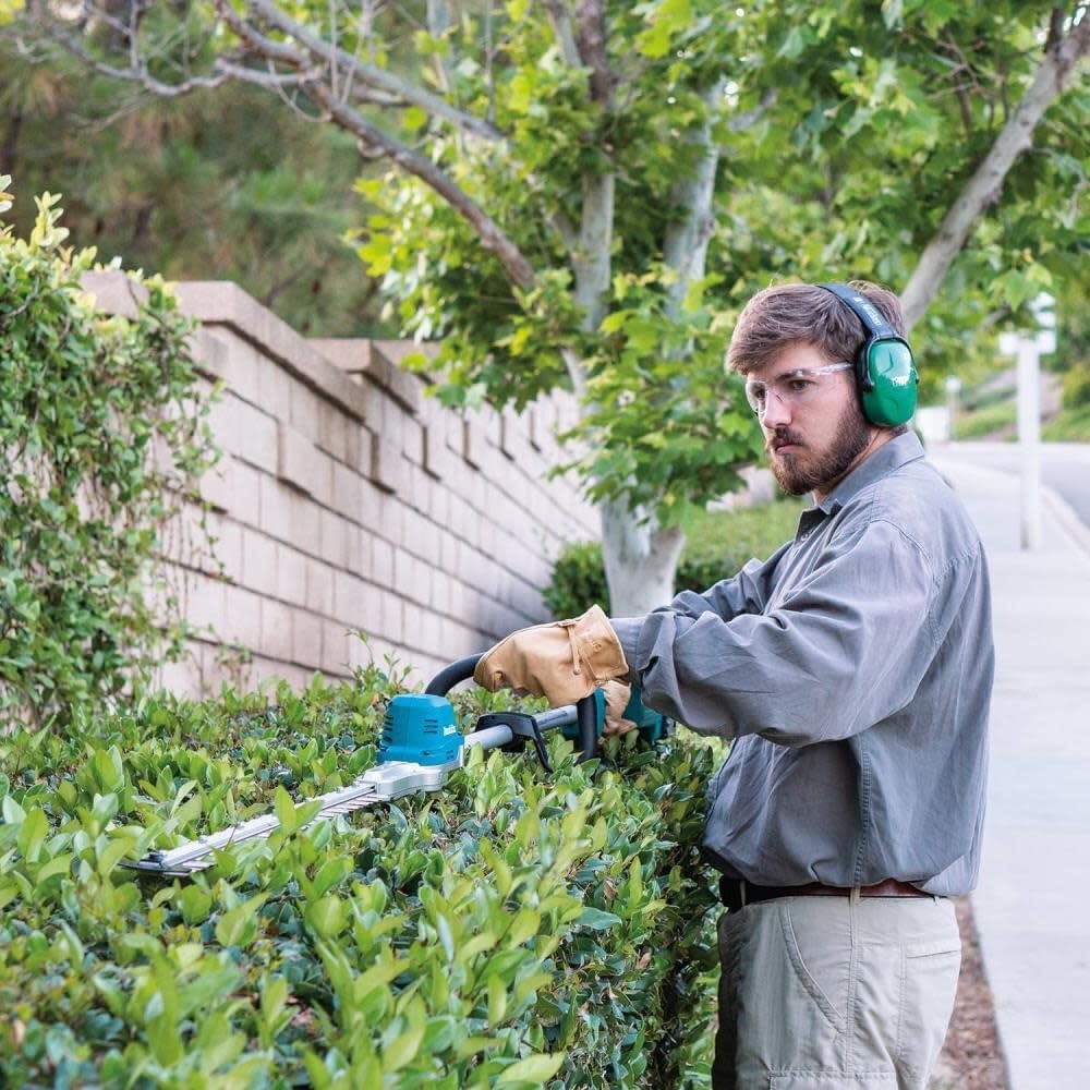 image:imageMakita XNU02T LithiumIon Brushless Cordless 50Ah 18V LXT 24 Pole Hedge Trimmer Kit TealPole Hedge Trimmer Kit