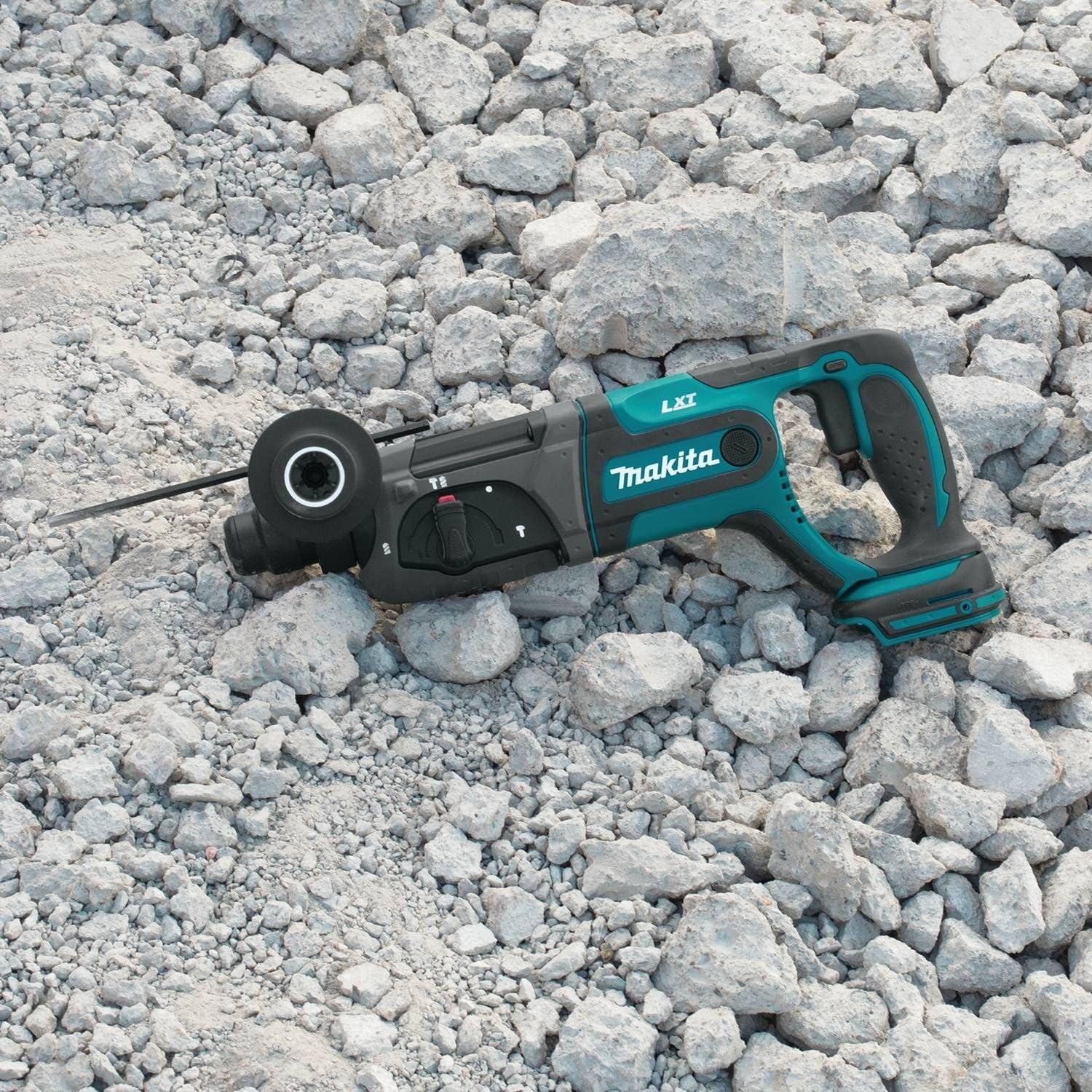 image:imageMakita XRH04Z 18V LXT LithiumIon Cordless 78 Rotary Hammer accepts SDSPLUS bits Tool OnlyOne Size