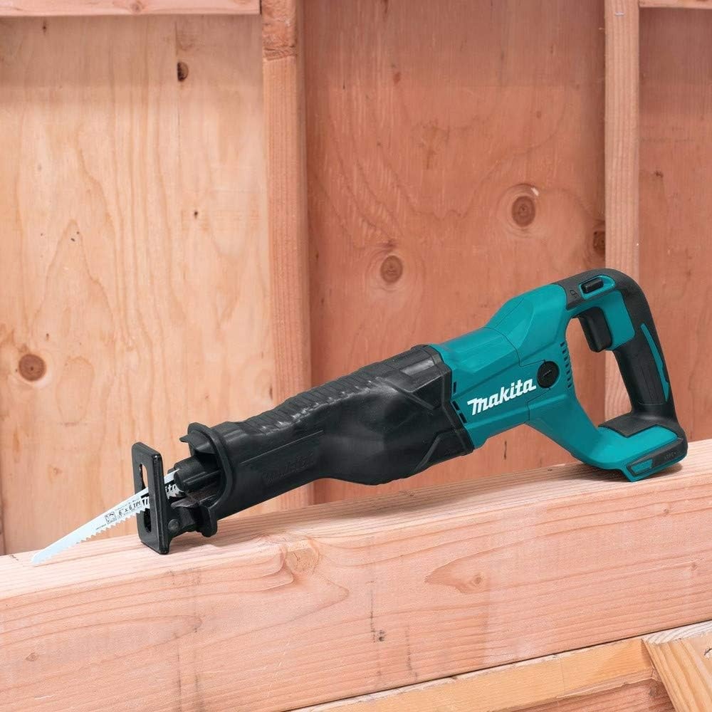 image:imageMakita XRJ04T 18V LXT LithiumIon Cordless Recipro Saw Kit 50AhBare Tool