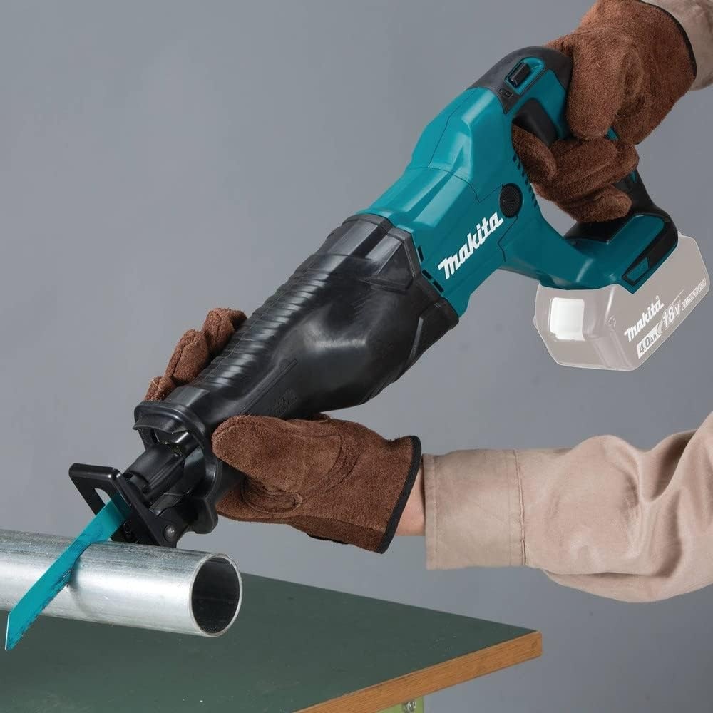 image:imageMakita XRJ04T 18V LXT LithiumIon Cordless Recipro Saw Kit 50AhBare Tool