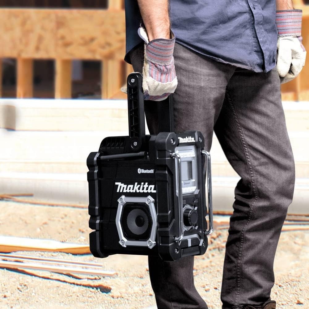 image:imageMakita XRM06B 18V LXT LithiumIon Cordless Bluetooth Job Site Radio