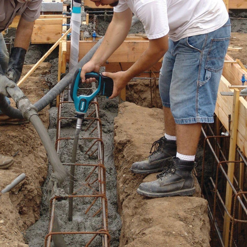 image:imageMakita XRV02Z 18V LXT LithiumIon Cordless 8Feet Concrete Vibrator Tool OnlyBare Tool