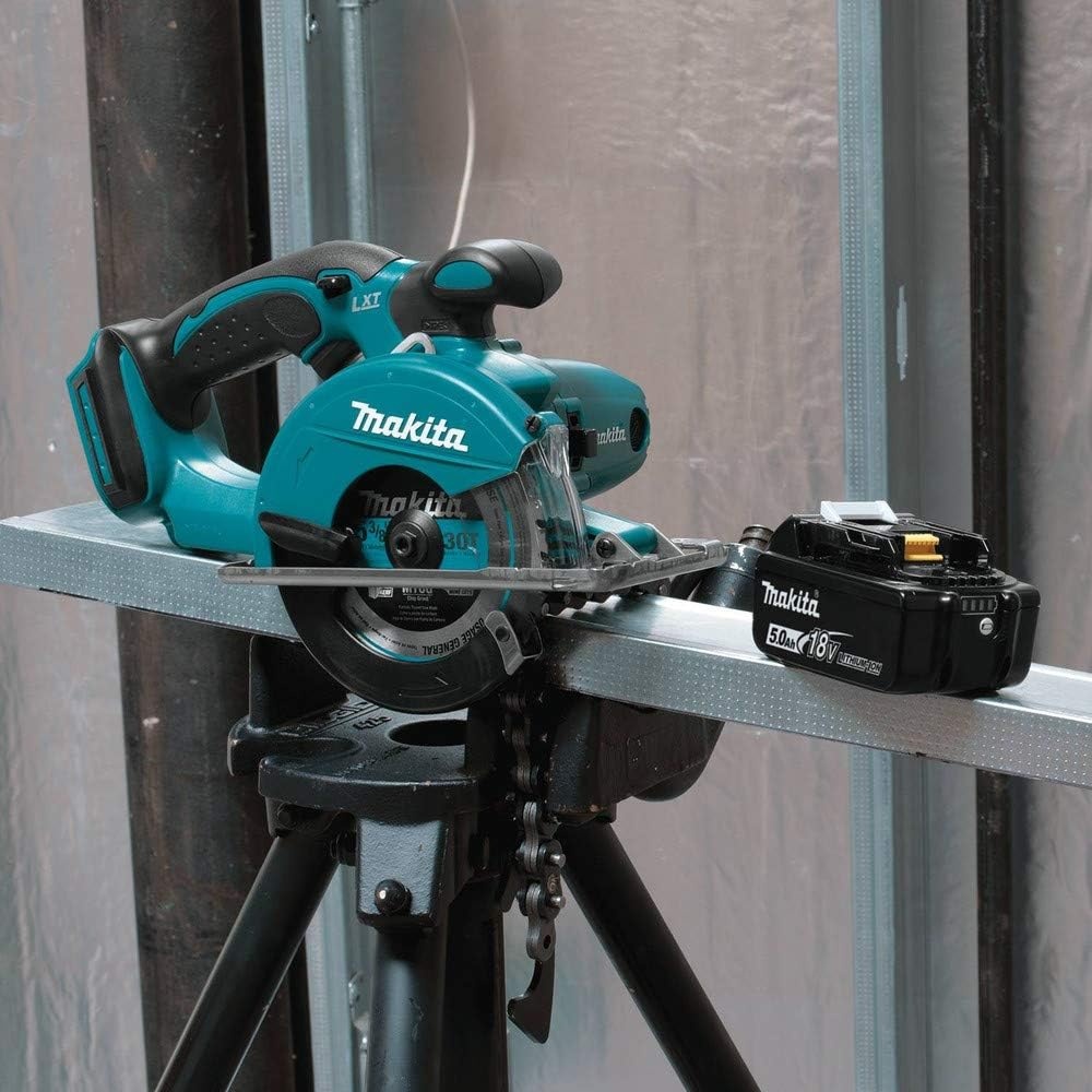 image:imageMakita XSC01T 18V LXT LithiumIon Cordless 538 Metal Cutting Saw Kit 50AhKit w 50Ah Batteries