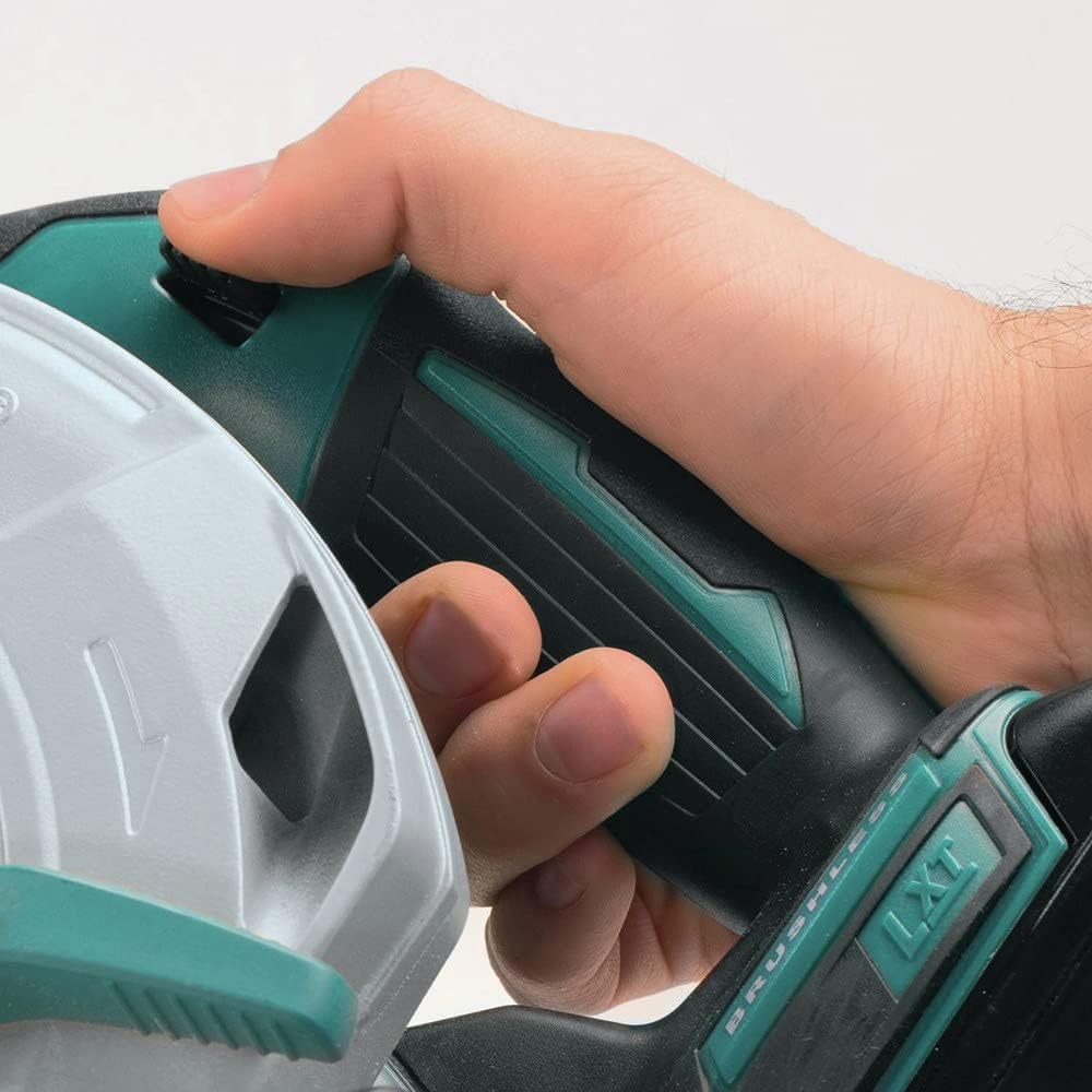 image:imageMakita XSH03Z 18V LXT LithiumIon Brushless Cordless 612 Circular Saw Tool Only0625 in