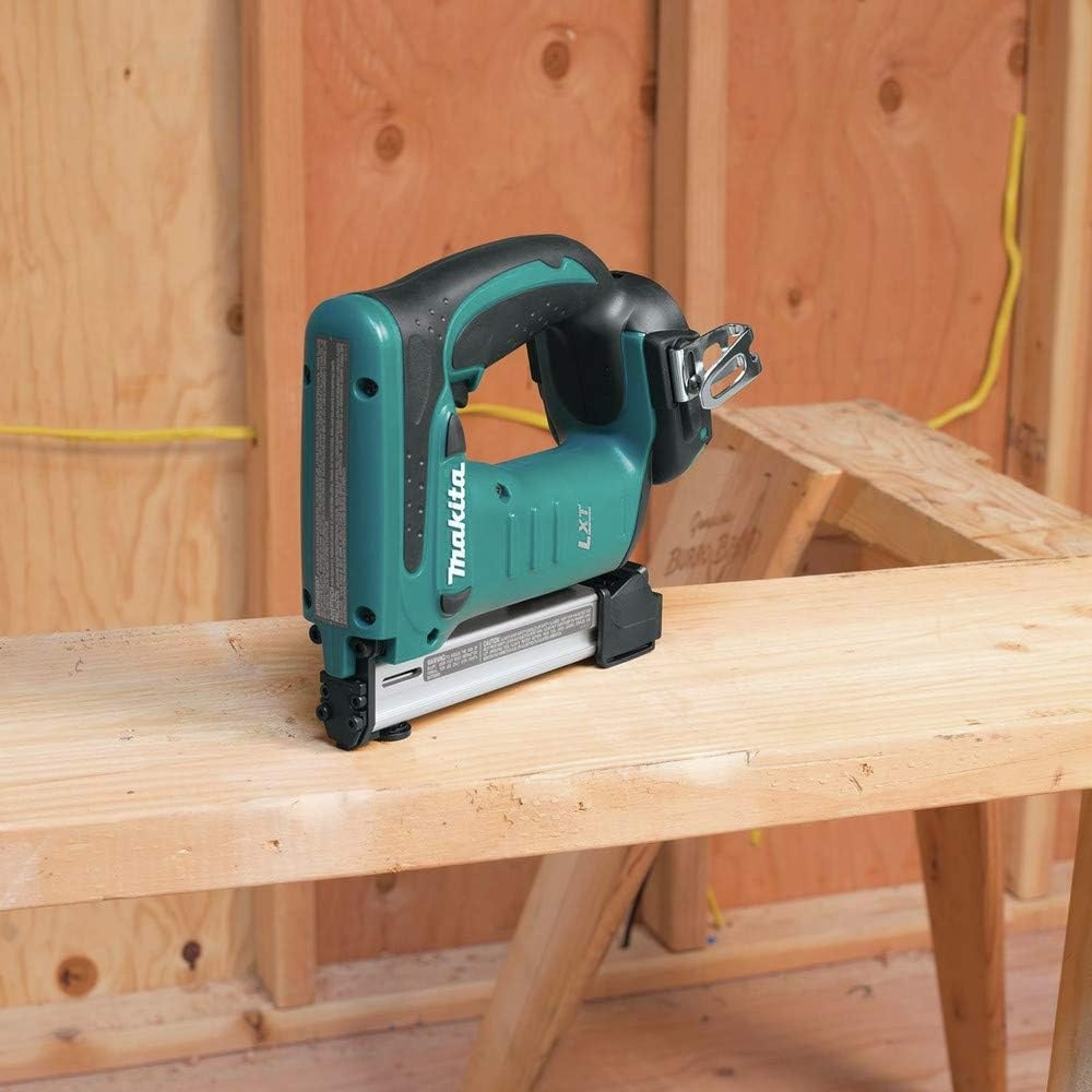 image:imageMakita XTS01Z 18V LXT Crown StaplerBare Tool