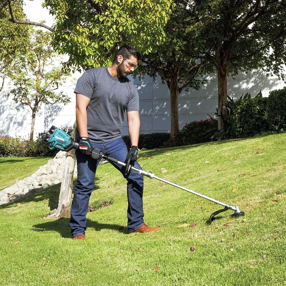 image:imageMakita XUX01M5PT 36V 18V X2 LXT Brushless Couple Shaft Power Head Kit with String Trimmer Attachment 50AhKit w String Trimmer Attachment