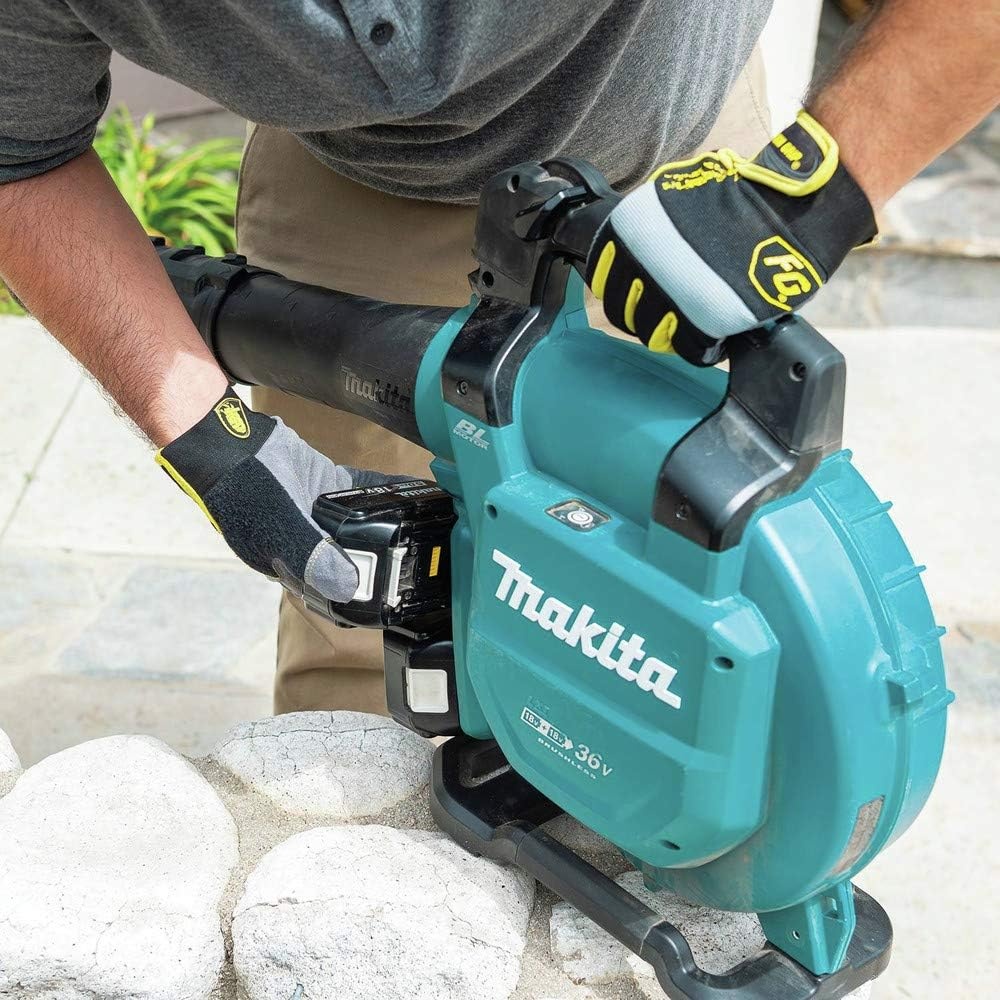 image:imageMakita XBU04PTV 36V 18V X2 LXT Brushless Blower Kit with Vacuum Attachment Kit 50AhBlower Kit