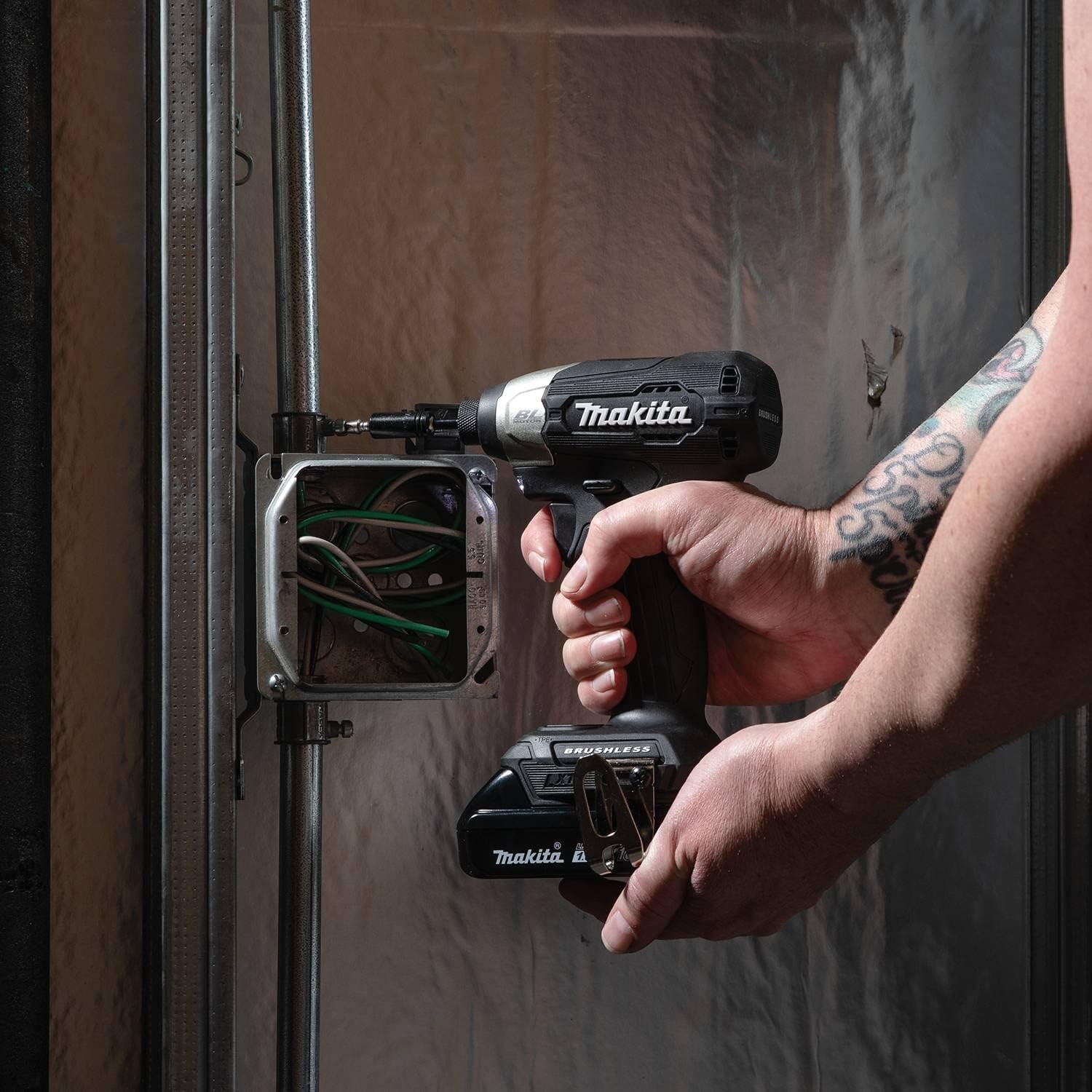 image:imageMakita XDT18SY1B 18V LXT LithiumIon SubCompact Brushless Cordless Impact Driver Kit 15Ah