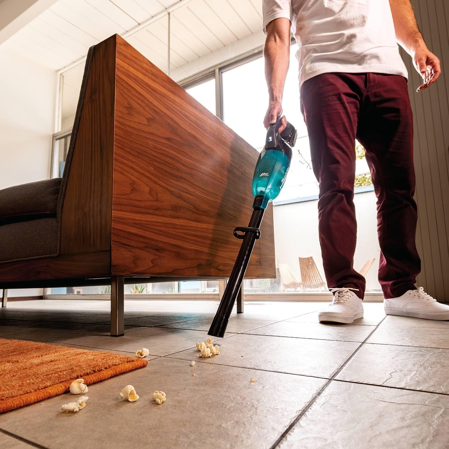 image:imageMakita XLC08R1B 18V LXT Lithiumion Compact Brushless Cordless Vacuum Kit Trigger wLock 20Ah