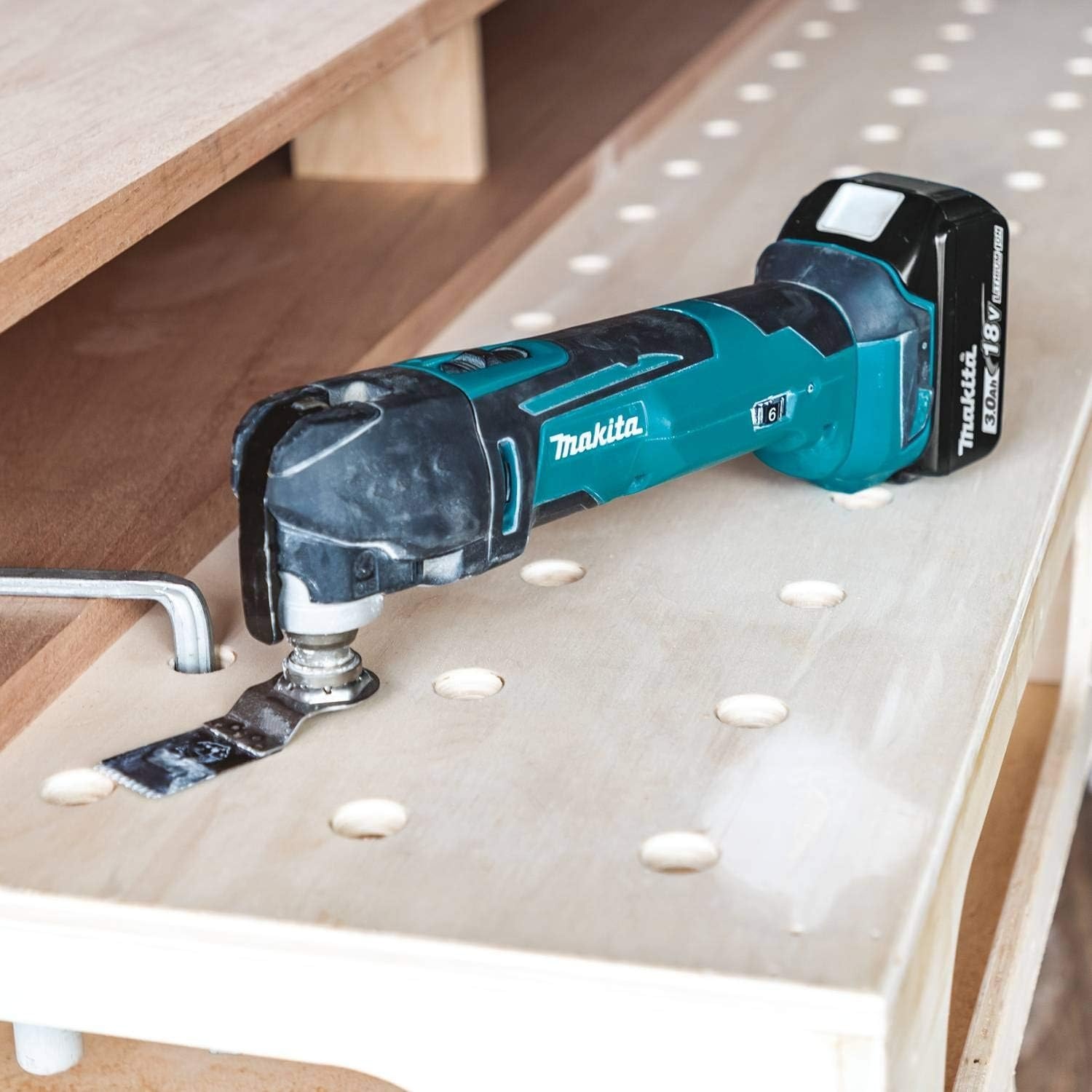 image:imageMakita XMT035 18V LXT LithiumIon Cordless MultiTool Kit 30Ah