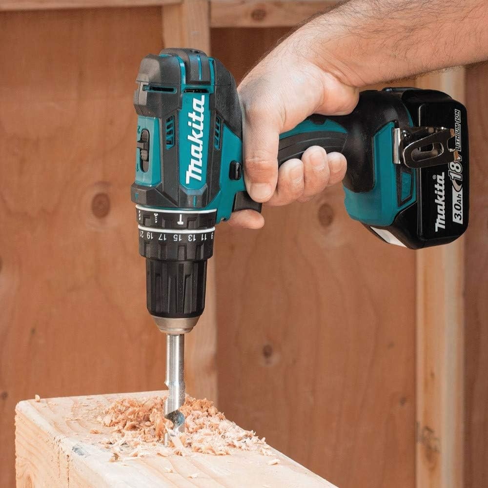 image:imageMakita XT442 18V LXT 30 Ah LithiumIon Cordless Combo Kit 4 Piece